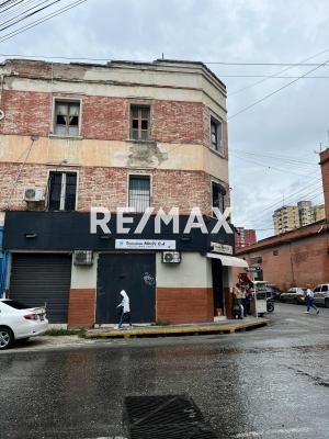 LOCAL COMERCIAL EN ESQUINA EN VENTA EN bARQUI