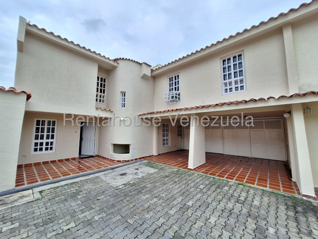 Townhouse en venta Mañongo Naguanagua Carabobo 26-3114