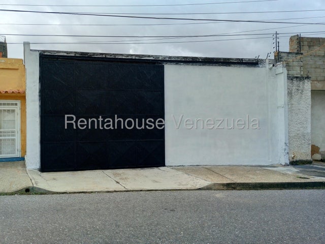 Galpon en Alquiler ubicado en La Candelaria Valencia Carabobo cd 26-10724 ELOISA MEJIA