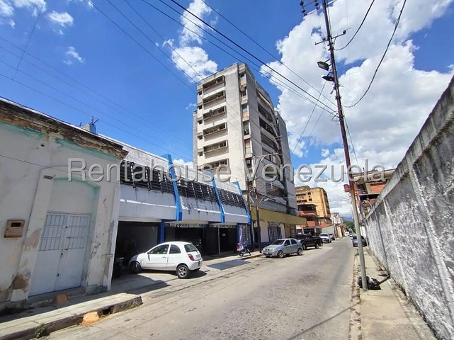 Local en venta ubicado en av bolivar valencia carabobo cd 25-15120 eloisa mejia