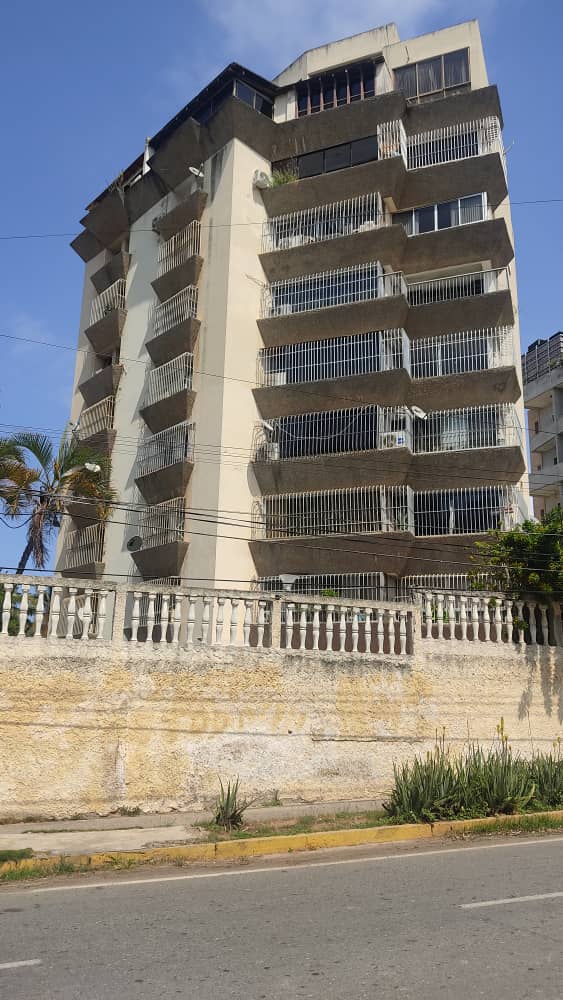 PENTHOUSE PLAYA GRANDE, VENEZUELA.