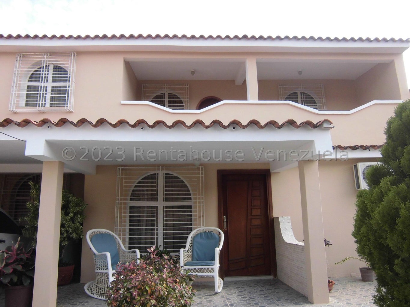 Casa en venta en los Guayabitos Naguanagua Ca