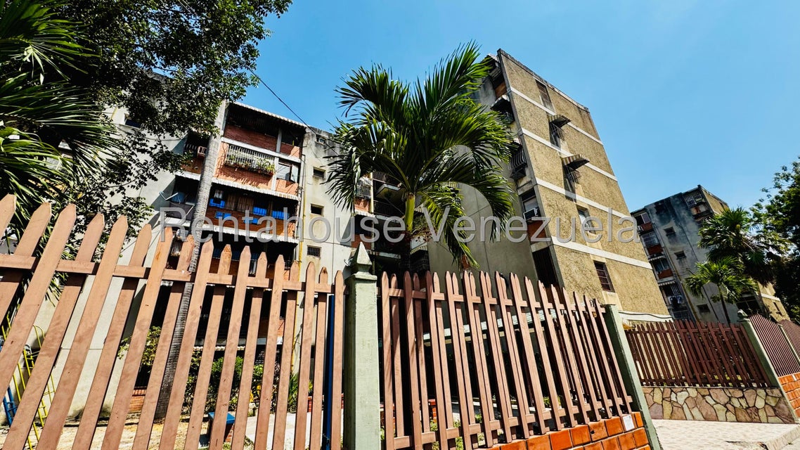 APARTAMENTO EN VENTA EN PARQUE ARAGUA MARACAY