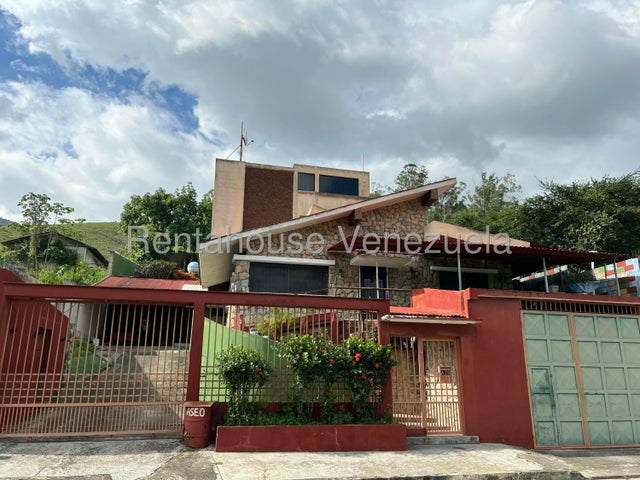 Casa en venta 730 mts2 tipo chalet de múltip