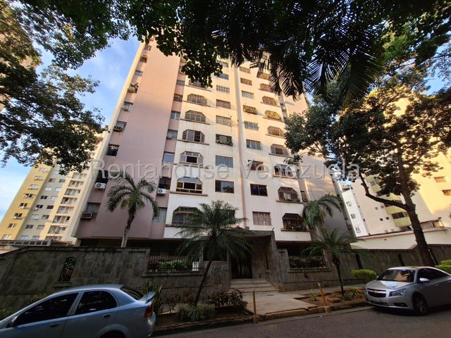 La trigaleña Apartamento en Alquiler Ubicado