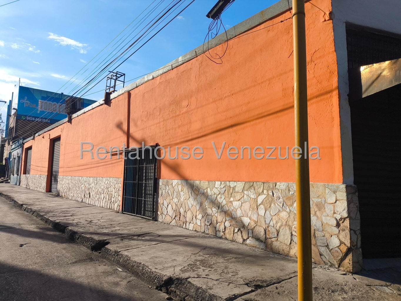 Galpon en venta con 296mts2 muy cerca de la A