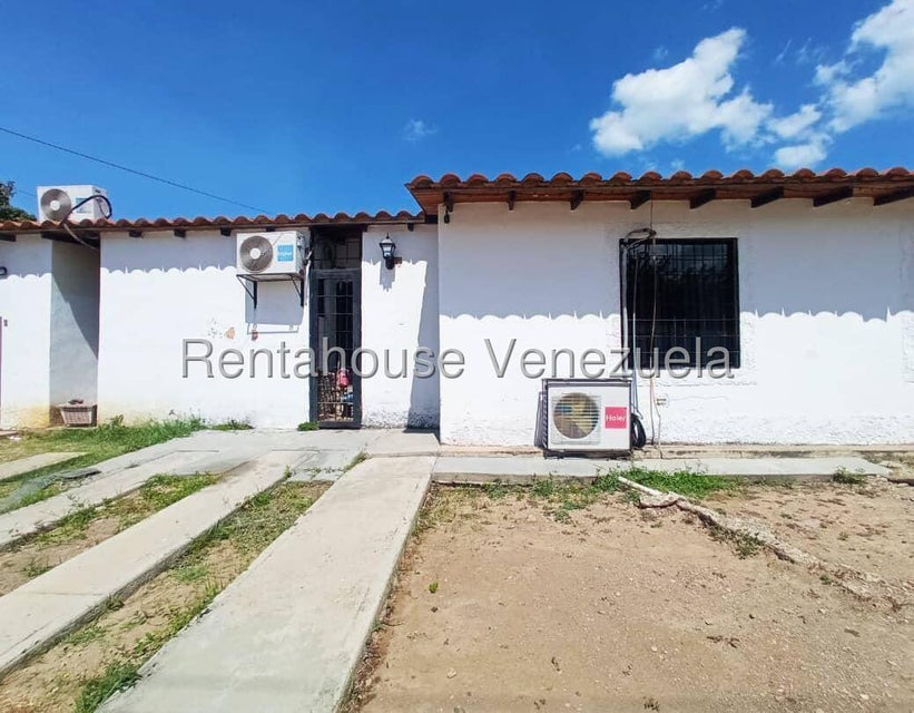 Casa en venta en el Prado Guacata Carabobo De