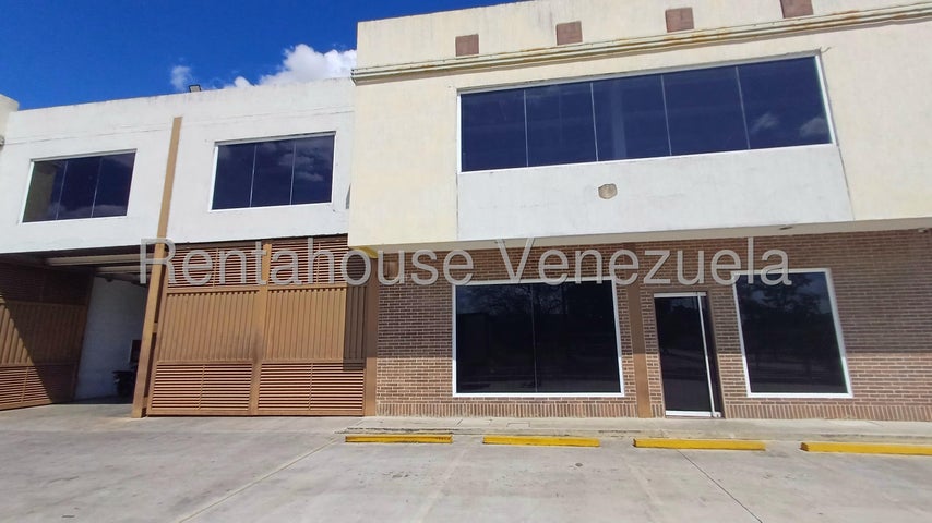 Excelente Galpon en alquiler ubicado en zona 