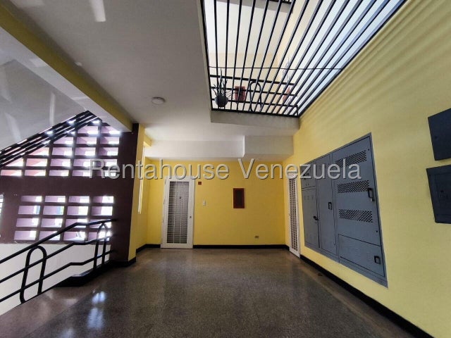 Apartamento en venta en Guaparo Valencia Cara
