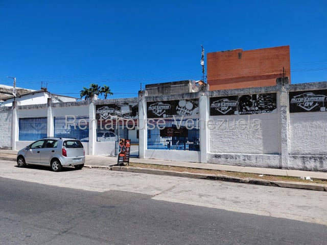 26-16994 Fondo de Comercio dedicado al Servicio Taller Automotriz Valencia cerca de Av Cedeño y Av Bolivar