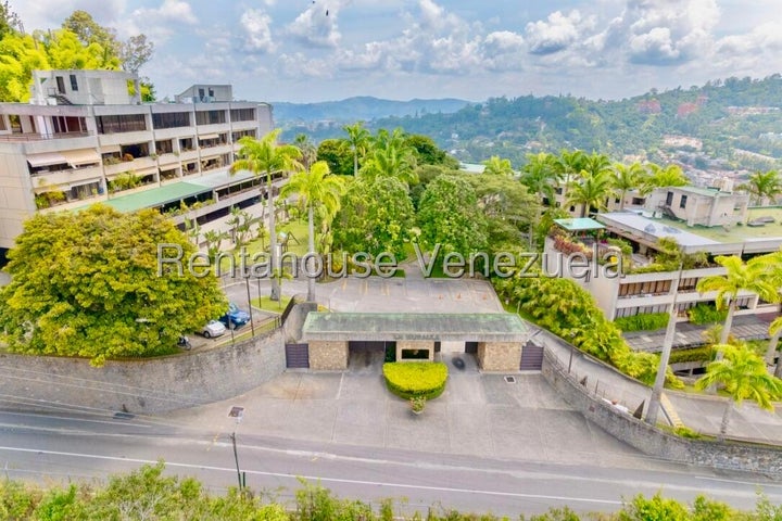 VENTA ALTO HATILLO  #26-8865