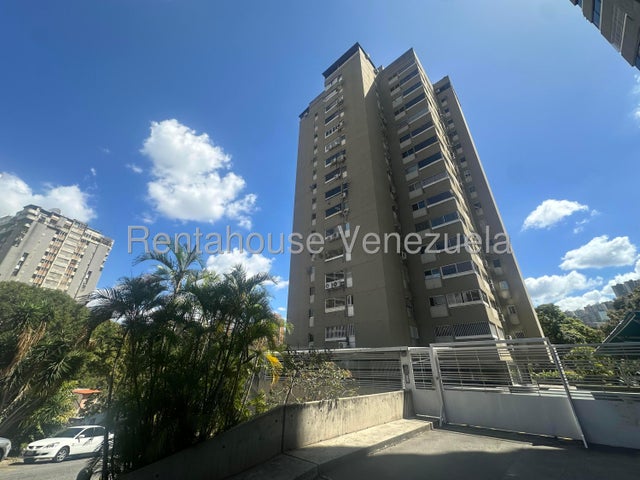 VENTA EN SANTA FE  #26-12334