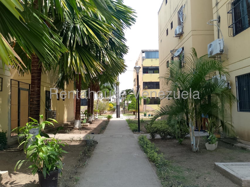 Apartamento en venta en Paraparal buenaventur