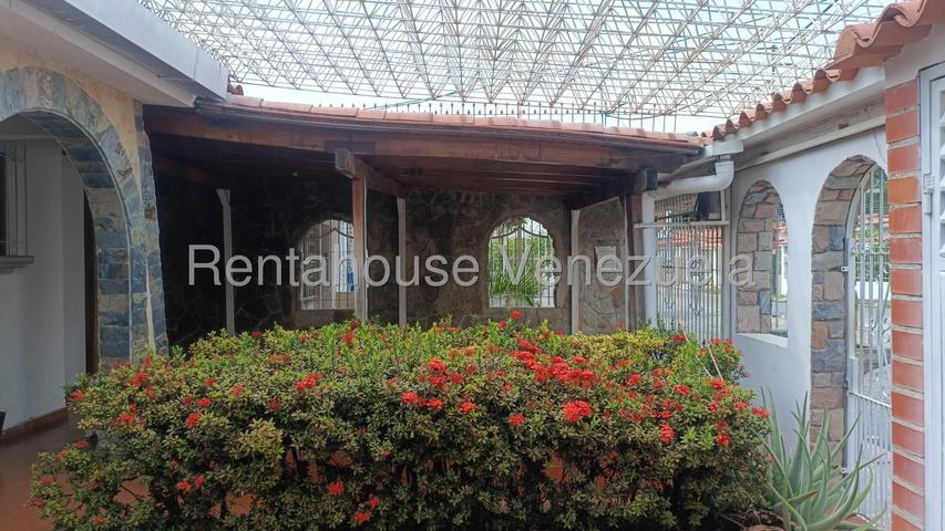 CASA EN VENTA EN LA BEGOÑA NAGUANAGUA | 26-1